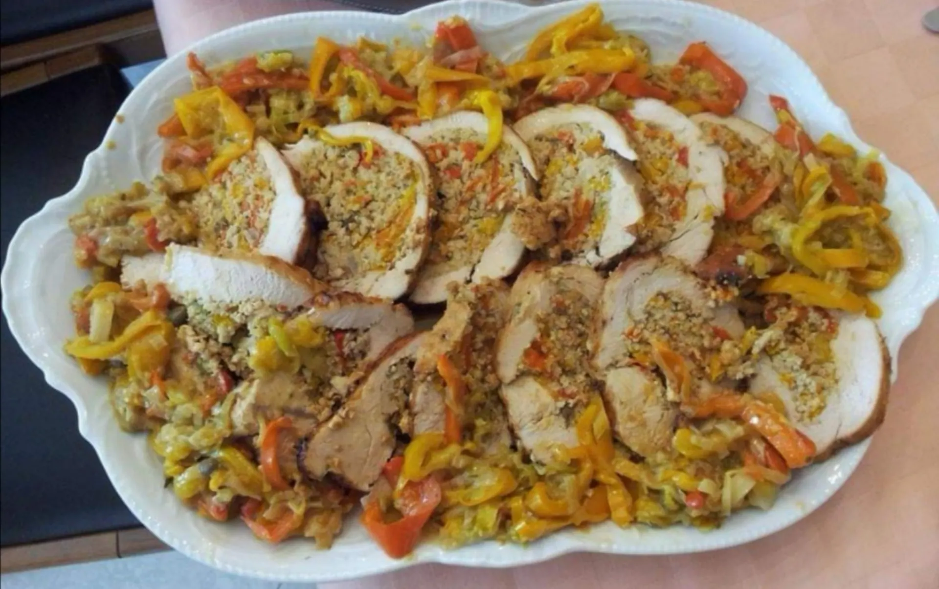 Arrosto ripieno con peperoni